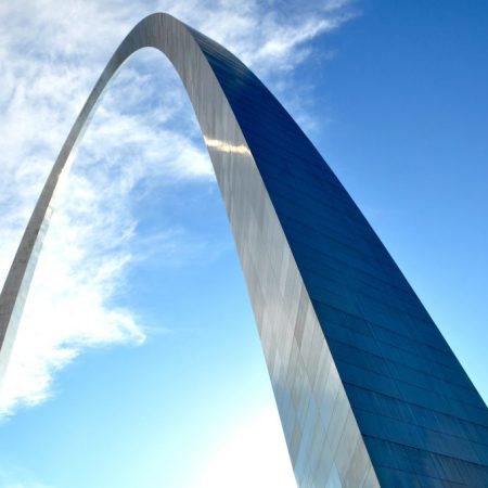 arch-4297400_1920